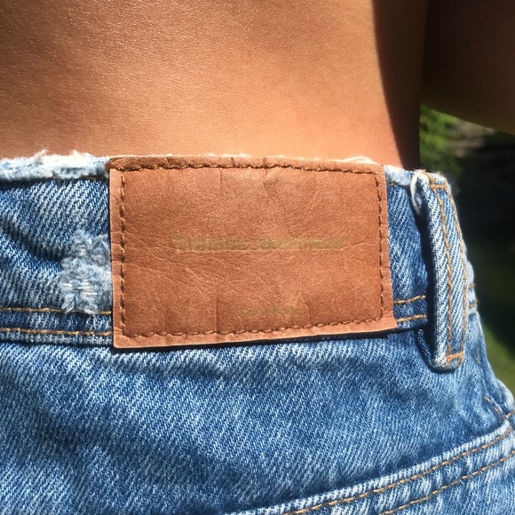 Zara Distressed / Ripped Denim Skirt - Picture 4 of 7